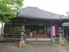 通因寺の本殿