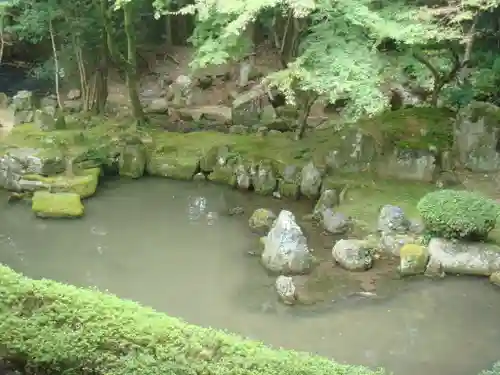 多賀大社の庭園