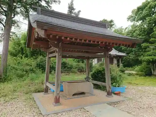 長福寺の手水舎