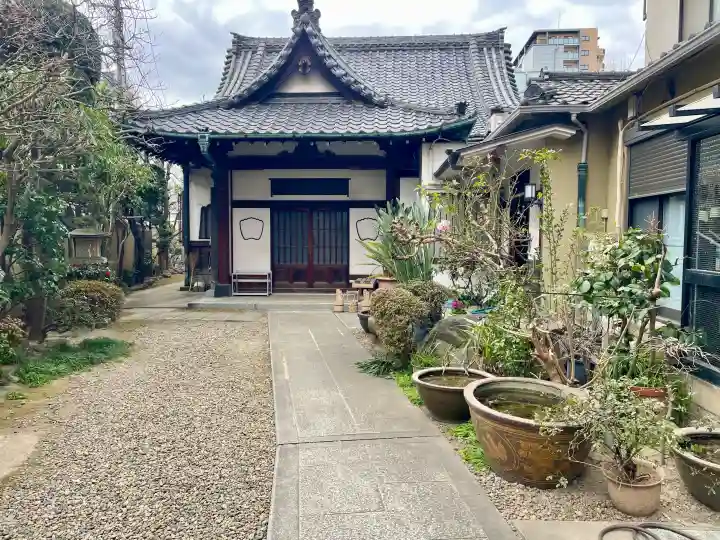 了源院の{uncategorized: "未分類", other: "その他", undefined: "問題あり", building: "その他建物", grave: "お墓", sacred_gate: "鳥居", guardian: "狛犬", statue: "像", buddha: "仏像", history: "歴史", nature: "自然", garden: "庭園", animal: "動物", pagoda: "塔", temizu: "手水舎", mountain_gate: "山門・神門", sanctuary: "本殿・本堂", subordinate: "末社・摂社", art: "芸術", scenery: "景色", jizo: "地蔵", ema: "絵馬", goshuin: "御朱印", omikuji: "おみくじ", items: "授与品その他", amulet: "お守り", goshuincho: "御朱印帳", eats: "食事", festival: "お祭り", votive_dance: "神楽", shichigosan: "七五三参", wedding: "結婚式", experience: "体験その他", initially: "初詣", around: "周辺", anti_infection: "感染症対策"}