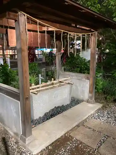 庚申神社の手水舎