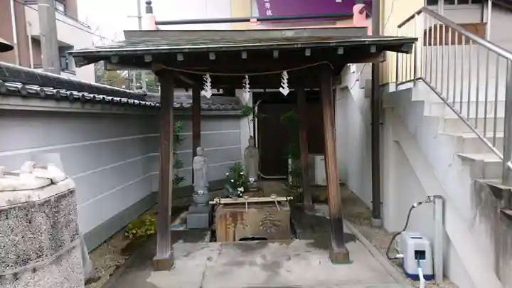 栄立寺の手水舎