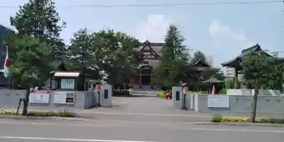 眞久寺の本殿・本堂