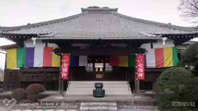 見立寺の本殿・本堂