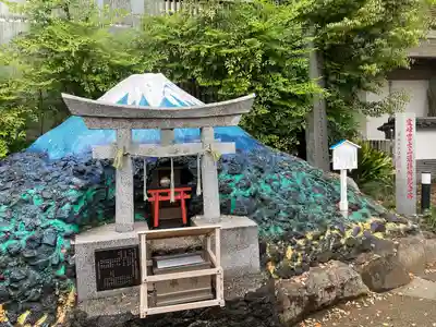 京濱伏見稲荷神社(神奈川県)