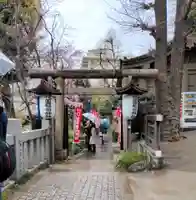 花園稲荷神社の鳥居