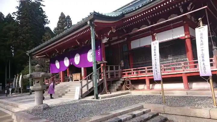 比叡山延暦寺の本殿・本堂