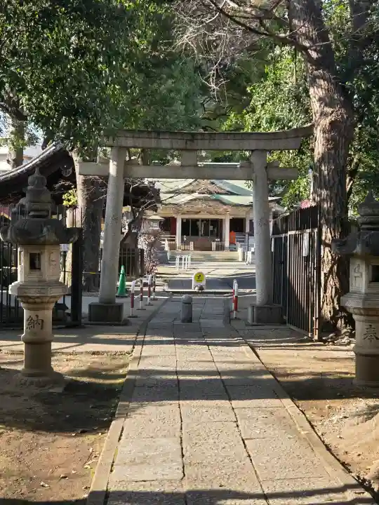 荻窪白山神社の{uncategorized: "未分類", other: "その他", undefined: "問題あり", building: "その他建物", grave: "お墓", sacred_gate: "鳥居", guardian: "狛犬", statue: "像", buddha: "仏像", history: "歴史", nature: "自然", garden: "庭園", animal: "動物", pagoda: "塔", temizu: "手水舎", mountain_gate: "山門・神門", sanctuary: "本殿・本堂", subordinate: "末社・摂社", art: "芸術", scenery: "景色", jizo: "地蔵", ema: "絵馬", goshuin: "御朱印", omikuji: "おみくじ", items: "授与品その他", amulet: "お守り", goshuincho: "御朱印帳", eats: "食事", festival: "お祭り", votive_dance: "神楽", shichigosan: "七五三参", wedding: "結婚式", experience: "体験その他", initially: "初詣", around: "周辺", anti_infection: "感染症対策"}