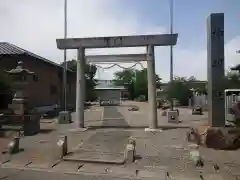 神明社の鳥居