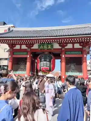 浅草寺の山門・神門