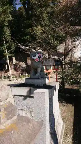 瀬戸神社の狛犬