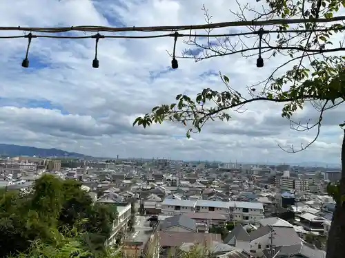 宝塚神社の景色