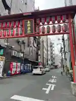 本郷薬師堂の{uncategorized: "未分類", other: "その他", undefined: "問題あり", building: "その他建物", grave: "お墓", sacred_gate: "鳥居", guardian: "狛犬", statue: "像", buddha: "仏像", history: "歴史", nature: "自然", garden: "庭園", animal: "動物", pagoda: "塔", temizu: "手水舎", mountain_gate: "山門・神門", sanctuary: "本殿・本堂", subordinate: "末社・摂社", art: "芸術", scenery: "景色", jizo: "地蔵", ema: "絵馬", goshuin: "御朱印", omikuji: "おみくじ", items: "授与品その他", amulet: "お守り", goshuincho: "御朱印帳", eats: "食事", festival: "お祭り", votive_dance: "神楽", shichigosan: "七五三参", wedding: "結婚式", experience: "体験その他", initially: "初詣", around: "周辺", anti_infection: "感染症対策"}