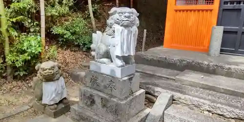 八幡大神宮の狛犬