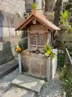 地蔵尊(本山北町5)の本殿・本堂