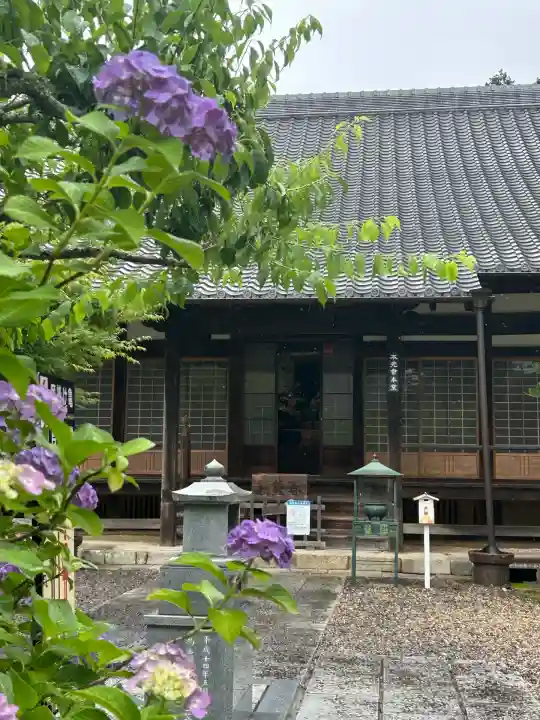 本光寺の本殿・本堂