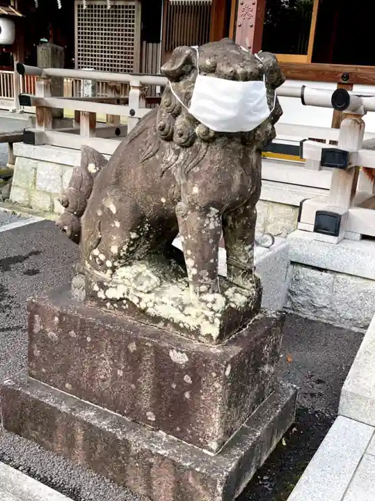 (山田)伊射奈岐神社の狛犬