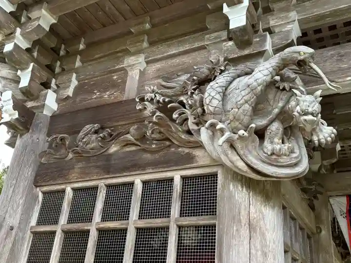 秋葉山本宮 秋葉神社 上社の{uncategorized: "未分類", other: "その他", undefined: "問題あり", building: "その他建物", grave: "お墓", sacred_gate: "鳥居", guardian: "狛犬", statue: "像", buddha: "仏像", history: "歴史", nature: "自然", garden: "庭園", animal: "動物", pagoda: "塔", temizu: "手水舎", mountain_gate: "山門・神門", sanctuary: "本殿・本堂", subordinate: "末社・摂社", art: "芸術", scenery: "景色", jizo: "地蔵", ema: "絵馬", goshuin: "御朱印", omikuji: "おみくじ", items: "授与品その他", amulet: "お守り", goshuincho: "御朱印帳", eats: "食事", festival: "お祭り", votive_dance: "神楽", shichigosan: "七五三参", wedding: "結婚式", experience: "体験その他", initially: "初詣", around: "周辺", anti_infection: "感染症対策"}