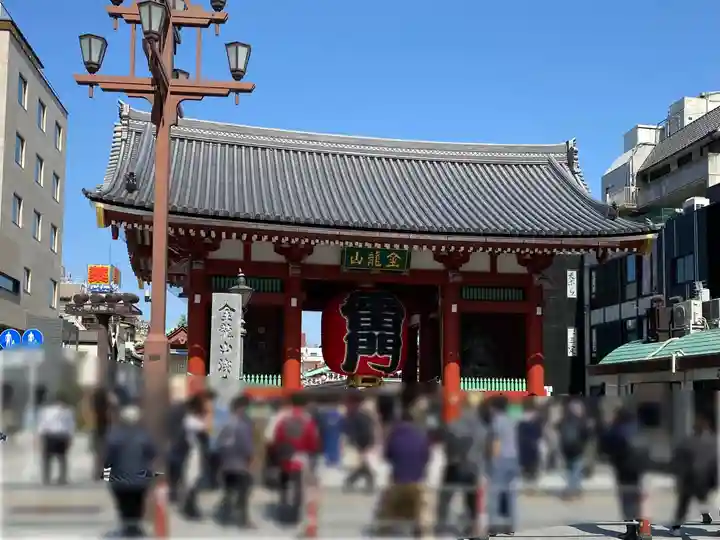 浅草寺の山門・神門