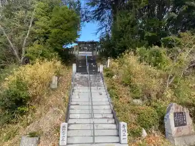 山王神社の{uncategorized: "未分類", other: "その他", undefined: "問題あり", building: "その他建物", grave: "お墓", sacred_gate: "鳥居", guardian: "狛犬", statue: "像", buddha: "仏像", history: "歴史", nature: "自然", garden: "庭園", animal: "動物", pagoda: "塔", temizu: "手水舎", mountain_gate: "山門・神門", sanctuary: "本殿・本堂", subordinate: "末社・摂社", art: "芸術", scenery: "景色", jizo: "地蔵", ema: "絵馬", goshuin: "御朱印", omikuji: "おみくじ", items: "授与品その他", amulet: "お守り", goshuincho: "御朱印帳", eats: "食事", festival: "お祭り", votive_dance: "神楽", shichigosan: "七五三参", wedding: "結婚式", experience: "体験その他", initially: "初詣", around: "周辺", anti_infection: "感染症対策"}