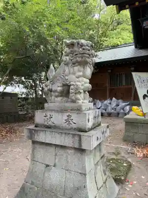 三篠神社の{uncategorized: "未分類", other: "その他", undefined: "問題あり", building: "その他建物", grave: "お墓", sacred_gate: "鳥居", guardian: "狛犬", statue: "像", buddha: "仏像", history: "歴史", nature: "自然", garden: "庭園", animal: "動物", pagoda: "塔", temizu: "手水舎", mountain_gate: "山門・神門", sanctuary: "本殿・本堂", subordinate: "末社・摂社", art: "芸術", scenery: "景色", jizo: "地蔵", ema: "絵馬", goshuin: "御朱印", omikuji: "おみくじ", items: "授与品その他", amulet: "お守り", goshuincho: "御朱印帳", eats: "食事", festival: "お祭り", votive_dance: "神楽", shichigosan: "七五三参", wedding: "結婚式", experience: "体験その他", initially: "初詣", around: "周辺", anti_infection: "感染症対策"}