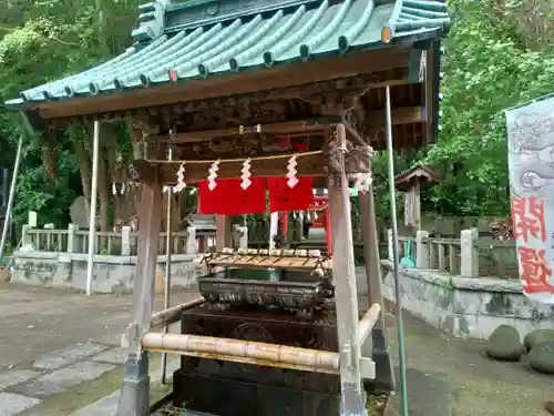 海南神社の手水舎