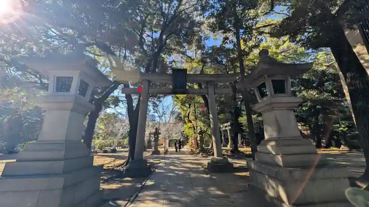 赤坂氷川神社の{uncategorized: "未分類", other: "その他", undefined: "問題あり", building: "その他建物", grave: "お墓", sacred_gate: "鳥居", guardian: "狛犬", statue: "像", buddha: "仏像", history: "歴史", nature: "自然", garden: "庭園", animal: "動物", pagoda: "塔", temizu: "手水舎", mountain_gate: "山門・神門", sanctuary: "本殿・本堂", subordinate: "末社・摂社", art: "芸術", scenery: "景色", jizo: "地蔵", ema: "絵馬", goshuin: "御朱印", omikuji: "おみくじ", items: "授与品その他", amulet: "お守り", goshuincho: "御朱印帳", eats: "食事", festival: "お祭り", votive_dance: "神楽", shichigosan: "七五三参", wedding: "結婚式", experience: "体験その他", initially: "初詣", around: "周辺", anti_infection: "感染症対策"}