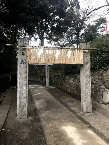 飯倉神社の鳥居