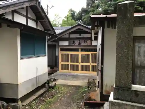 香山神社の建物その他