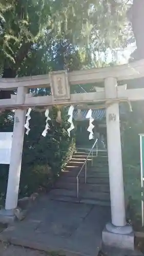 津堂八幡神社の鳥居