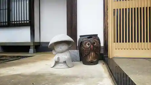 持明院のその他建物