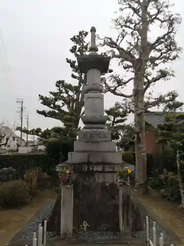 観音寺の塔