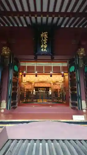 根津神社の本殿・本堂
