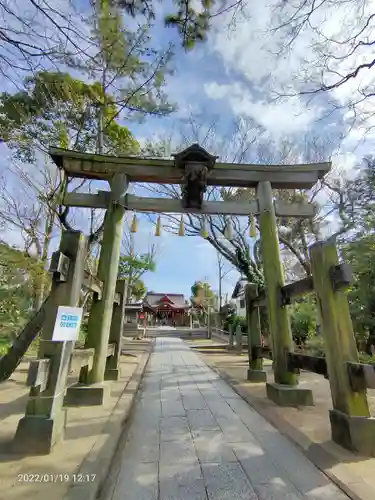 飯香岡八幡宮の鳥居