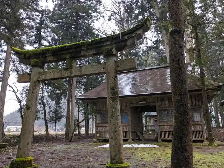 八幡神社(樺八幡神社)(福井県)