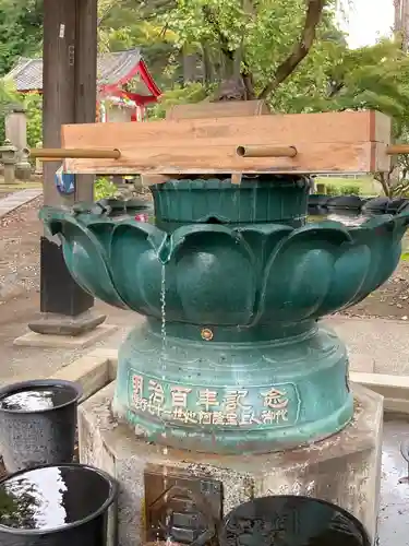 時宗総本山 遊行寺（正式：清浄光寺）の手水舎