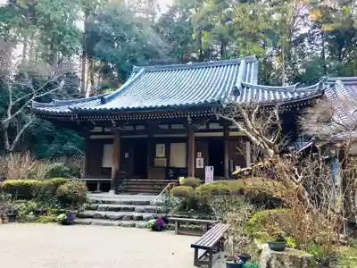 岩船寺の本殿・本堂