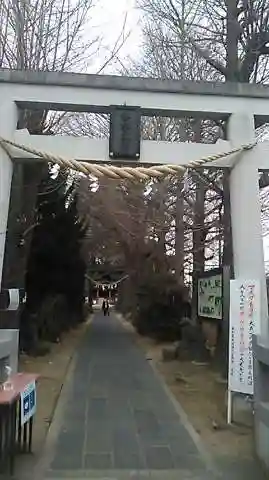 越谷香取神社の鳥居