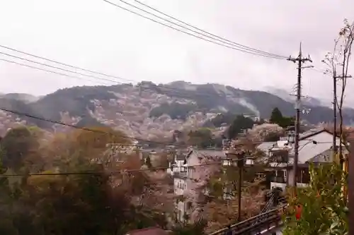 金峯山寺の景色