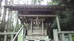 上諏訪神社の本殿