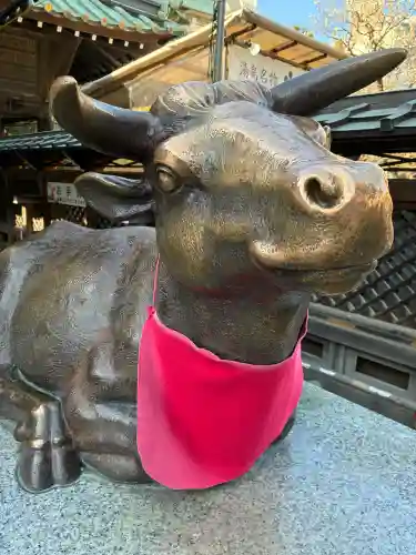 湯島天満宮の{uncategorized: "未分類", other: "その他", undefined: "問題あり", building: "その他建物", grave: "お墓", sacred_gate: "鳥居", guardian: "狛犬", statue: "像", buddha: "仏像", history: "歴史", nature: "自然", garden: "庭園", animal: "動物", pagoda: "塔", temizu: "手水舎", mountain_gate: "山門・神門", sanctuary: "本殿・本堂", subordinate: "末社・摂社", art: "芸術", scenery: "景色", jizo: "地蔵", ema: "絵馬", goshuin: "御朱印", omikuji: "おみくじ", items: "授与品その他", amulet: "お守り", goshuincho: "御朱印帳", eats: "食事", festival: "お祭り", votive_dance: "神楽", shichigosan: "七五三参", wedding: "結婚式", experience: "体験その他", initially: "初詣", around: "周辺", anti_infection: "感染症対策"}