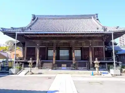覚音寺の本殿・本堂