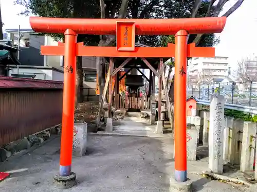 稲荷神社（大松稲荷神社）の末社・摂社