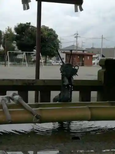 健田須賀神社の手水舎