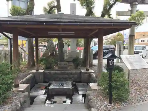 大垣八幡神社の手水