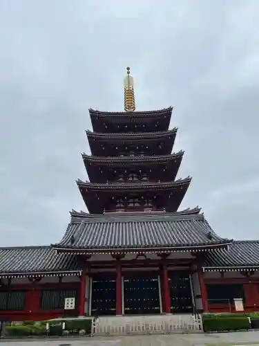 浅草寺の塔