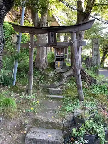 厳島神社（嚴島神社）の末社・摂社