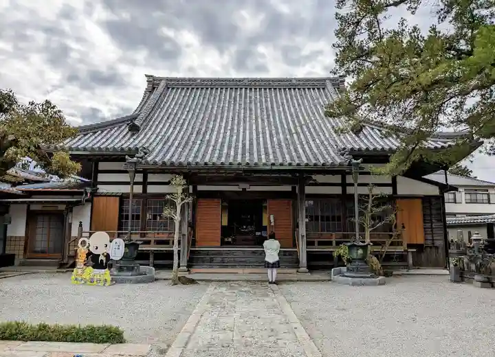 當行寺の本殿・本堂
