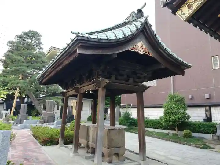松秀寺の手水舎