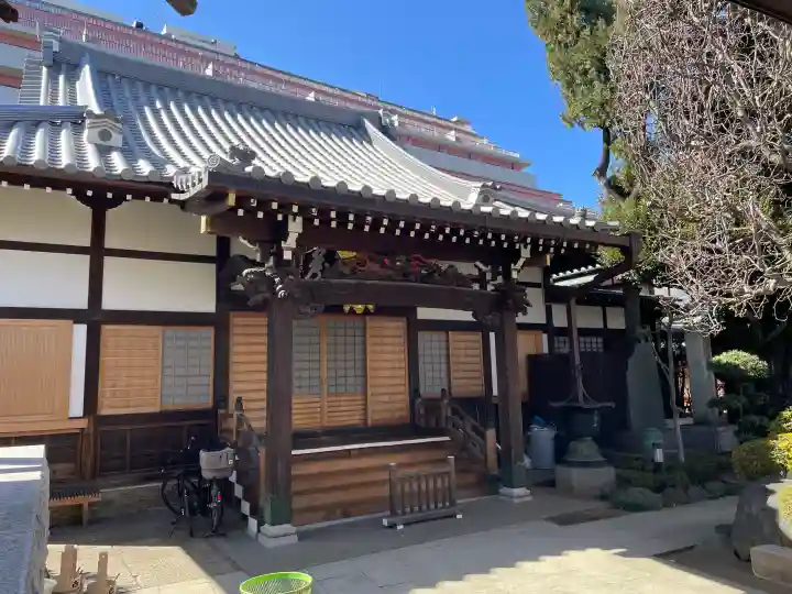 西教寺の{uncategorized: "未分類", other: "その他", undefined: "問題あり", building: "その他建物", grave: "お墓", sacred_gate: "鳥居", guardian: "狛犬", statue: "像", buddha: "仏像", history: "歴史", nature: "自然", garden: "庭園", animal: "動物", pagoda: "塔", temizu: "手水舎", mountain_gate: "山門・神門", sanctuary: "本殿・本堂", subordinate: "末社・摂社", art: "芸術", scenery: "景色", jizo: "地蔵", ema: "絵馬", goshuin: "御朱印", omikuji: "おみくじ", items: "授与品その他", amulet: "お守り", goshuincho: "御朱印帳", eats: "食事", festival: "お祭り", votive_dance: "神楽", shichigosan: "七五三参", wedding: "結婚式", experience: "体験その他", initially: "初詣", around: "周辺", anti_infection: "感染症対策"}